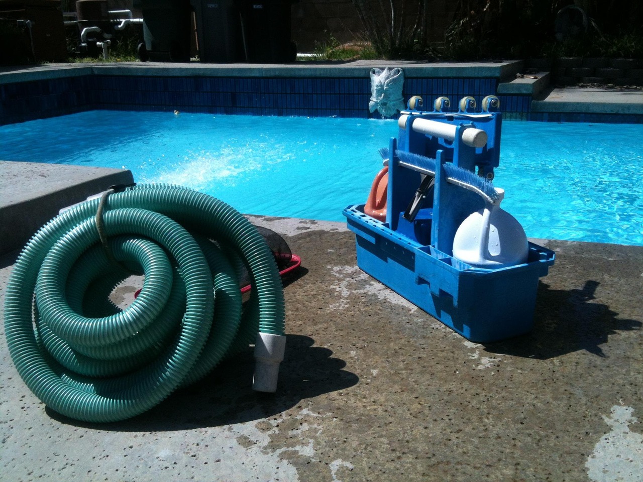 Tout savoir pour bien préparer l'hivernage de votre piscine hors sol